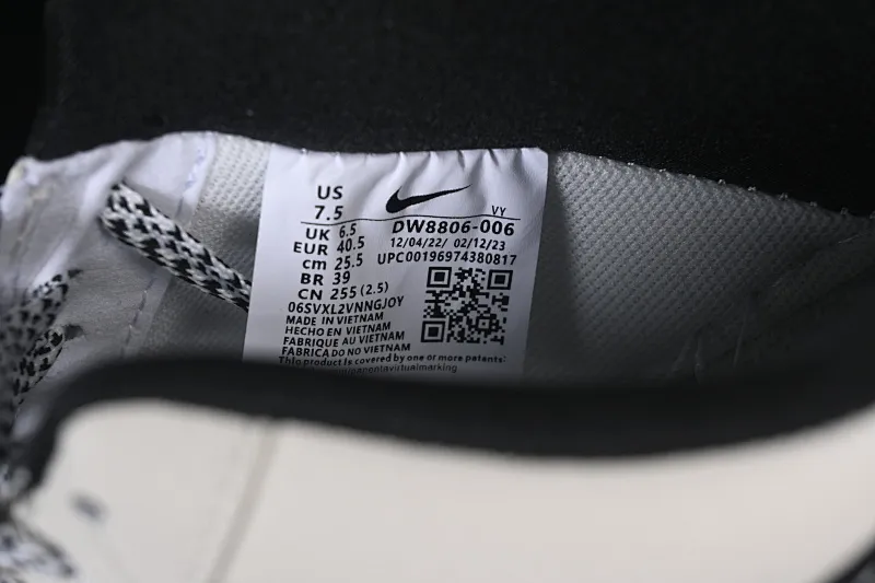 All categories Nk Air Force 1 Air Force series Nk Air Force 1 Low Air Force low-top Nike Air Force 1'07 Low Valentine's Day theme Air Force 1 low-top casual sneakers DW8806-006